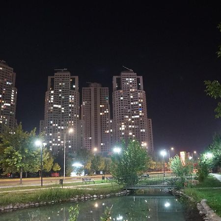 Skopje Sky City 19Th Floor Twin & 12Th Floor & 25Th & 33 Floor Apartments & With Pool & Spa & Gym & Parking Included In Price Экстерьер фото