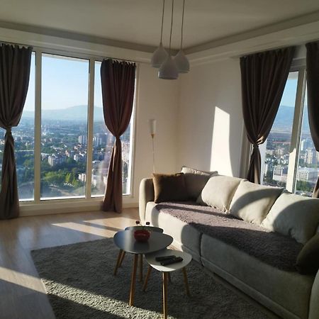 Skopje Sky City 19Th Floor Twin & 12Th Floor & 25Th & 33 Floor Apartments & With Pool & Spa & Gym & Parking Included In Price Экстерьер фото