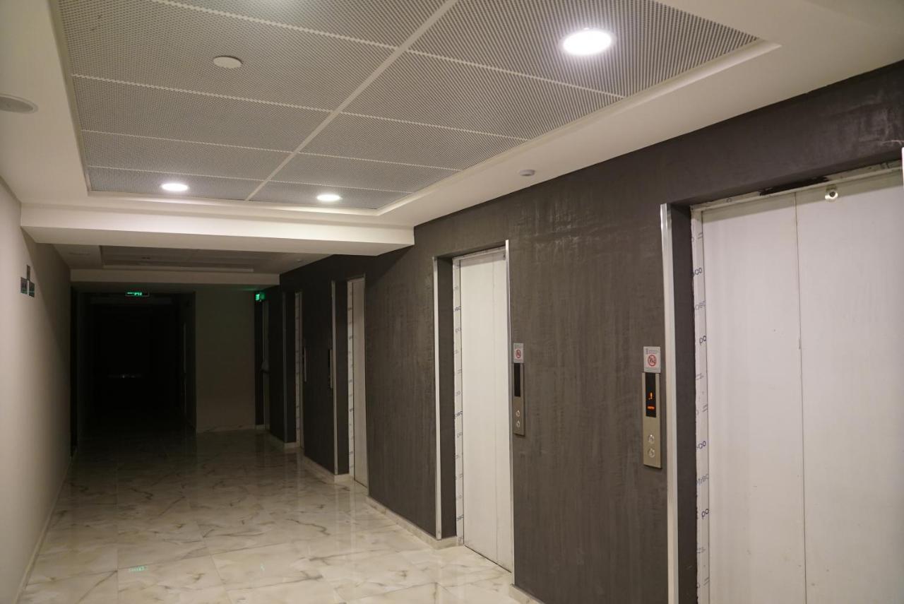 Skopje Sky City 19Th Floor Twin & 12Th Floor & 25Th & 33 Floor Apartments & With Pool & Spa & Gym & Parking Included In Price Экстерьер фото