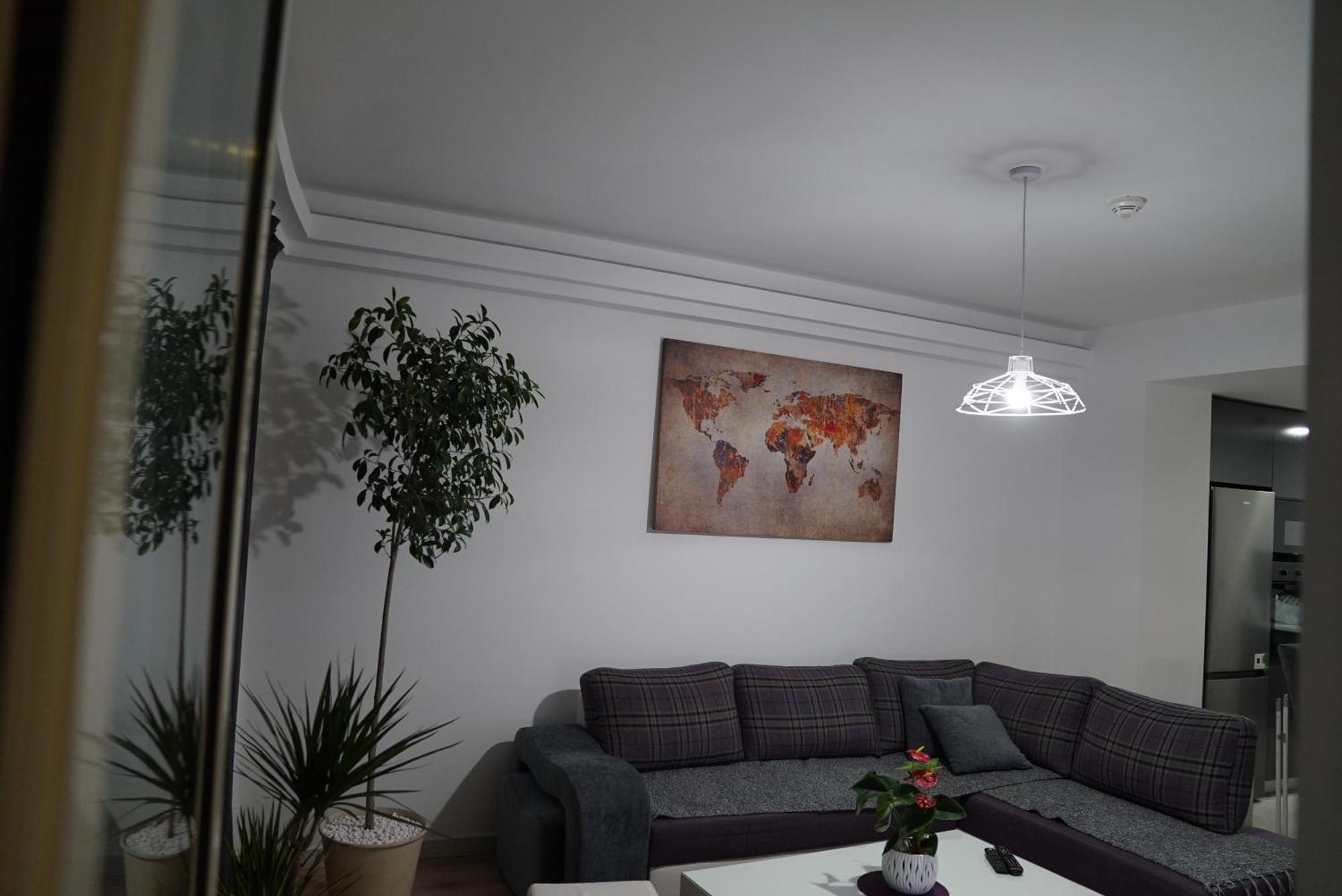 Skopje Sky City 19Th Floor Twin & 12Th Floor & 25Th & 33 Floor Apartments & With Pool & Spa & Gym & Parking Included In Price Экстерьер фото